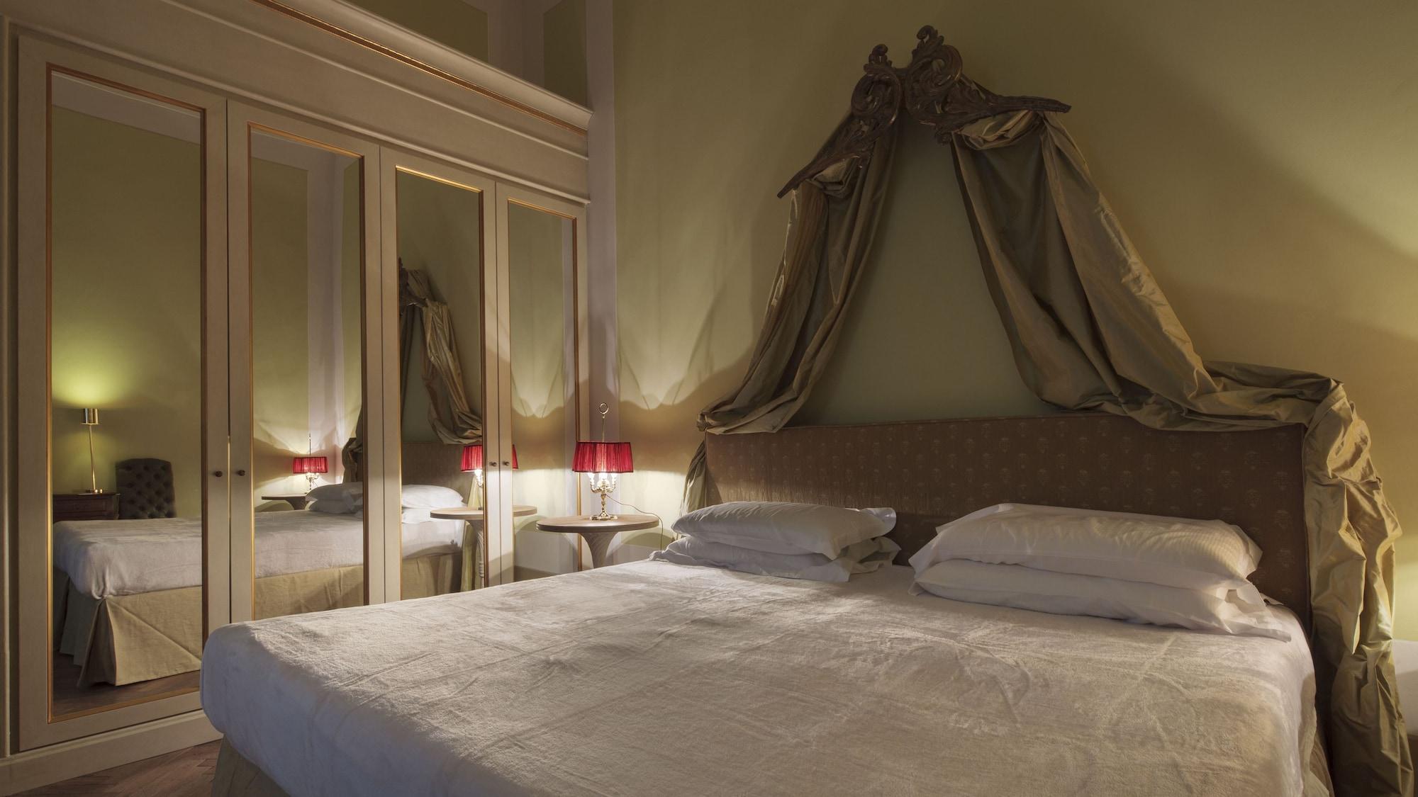 Al Palazzo Del Marchese Di Camugliano Residenza D'Epoca Hotel Флоренция Екстериор снимка